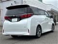 2023 Toyota Alphard Hybrid