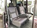 2009 Nissan Serena