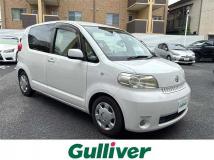 2004 Toyota Porte