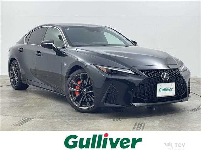2022 Lexus IS