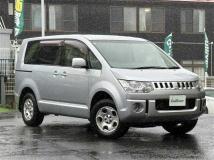 2016 Mitsubishi Delica D5