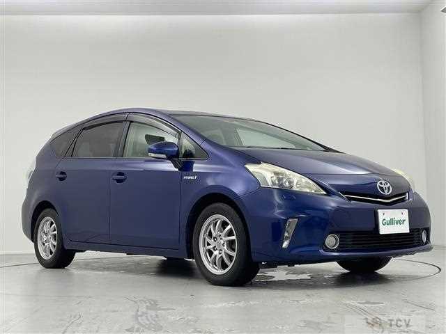 2011 Toyota PRIUS α