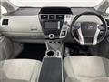 2011 Toyota PRIUS α