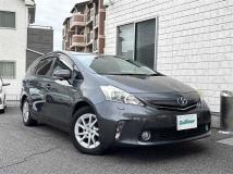 2011 Toyota PRIUS α