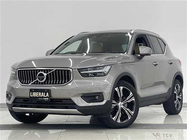 2021 Volvo XC40