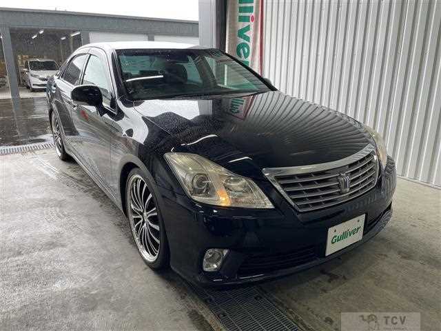 2010 Toyota Crown Royal Series