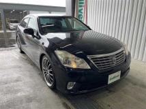 2010 Toyota Crown Royal Series