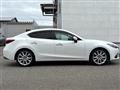 2014 Mazda Axela