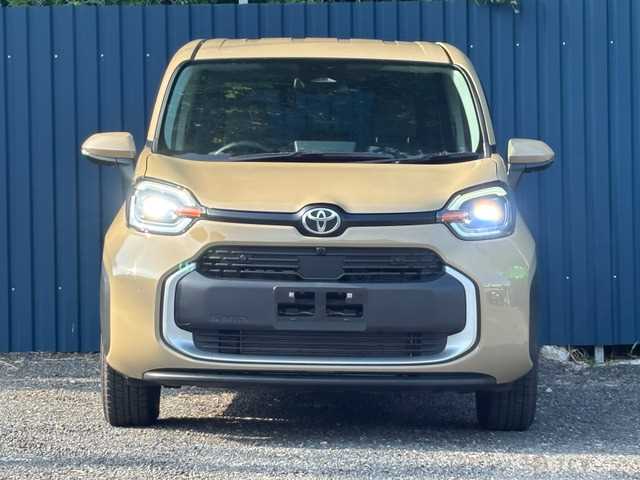 2025 Toyota Sienta