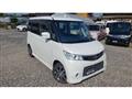 2011 Nissan ROOX