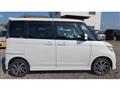 2011 Nissan ROOX