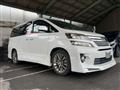 2014 Toyota Vellfire