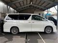 2014 Toyota Vellfire