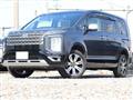 2019 Mitsubishi Delica D5