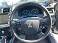 2009 Toyota Crown Hybrid