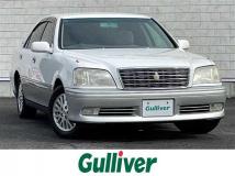 2000 Toyota Crown Royal Series