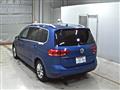 2017 Volkswagen Golf Touran
