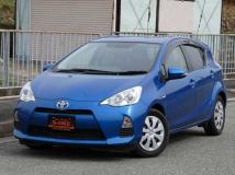 2013 Toyota AQUA