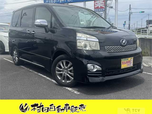 2013 Toyota Voxy