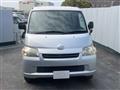 2010 Toyota Liteace Van