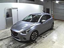 2016 Mazda Demio