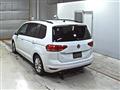 2017 Volkswagen Golf Touran