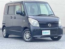 2012 Nissan ROOX