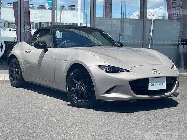 2023 Mazda Roadster