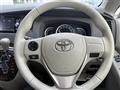 2013 Toyota Isis