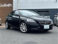 2017 Volvo V40