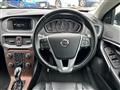 2017 Volvo V40