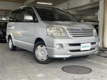 2002 Toyota Noah
