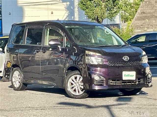 2010 Toyota Voxy
