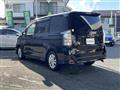 2010 Toyota Voxy