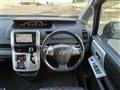 2010 Toyota Voxy