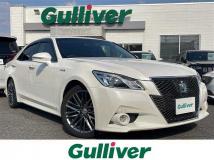 2013 Toyota Crown Hybrid