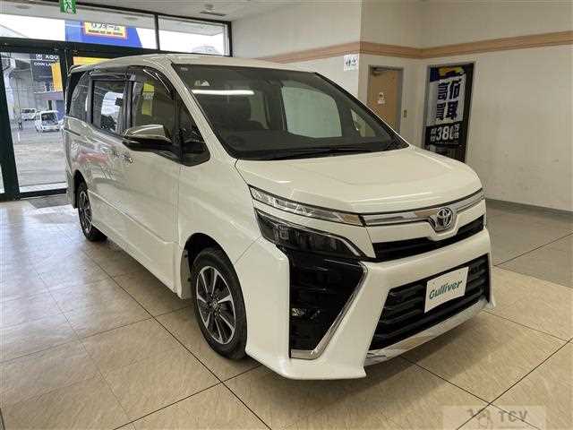 2021 Toyota Voxy