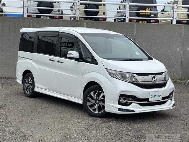 2017 Honda Step WGN