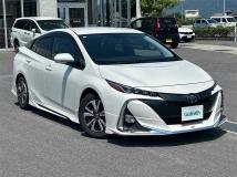 2019 Toyota Prius PHV