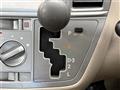2006 Toyota Raum