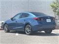 2017 Mazda Axela
