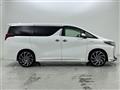 2018 Toyota Alphard Hybrid