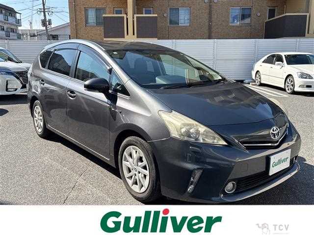 2011 Toyota PRIUS α