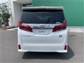 2022 Toyota Alphard Hybrid
