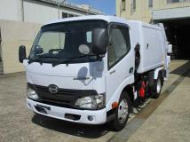 2017 Hino Dutro