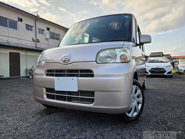 2011 Daihatsu Tanto