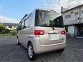 2011 Daihatsu Tanto