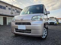2011 Daihatsu Tanto