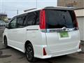 2017 Toyota Voxy