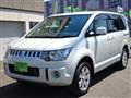 2016 Mitsubishi Delica D5